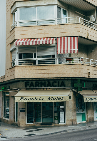 Retail & high street outlets